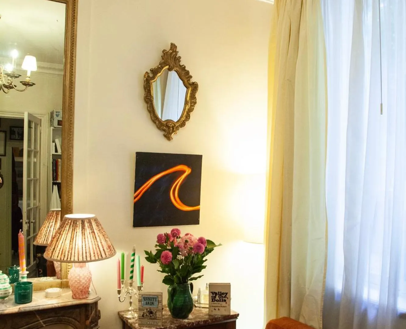 Homestay Arc De Triomphe Chic *